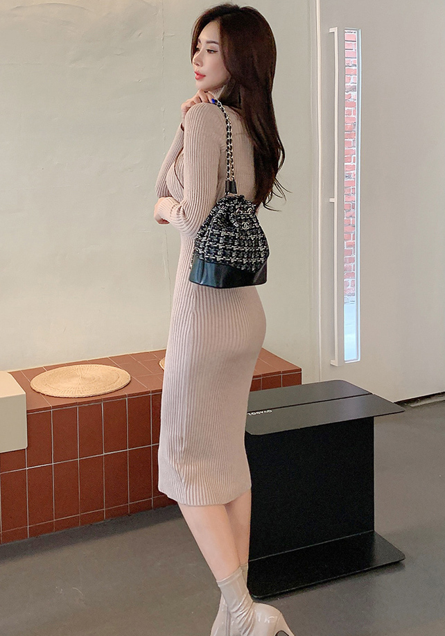 Kerinsa Knitted Dress - One Chic Store