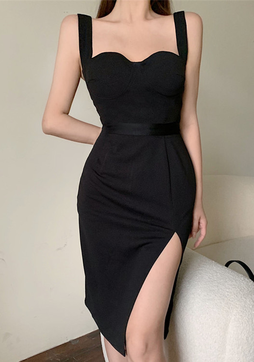Eretta Black Dress